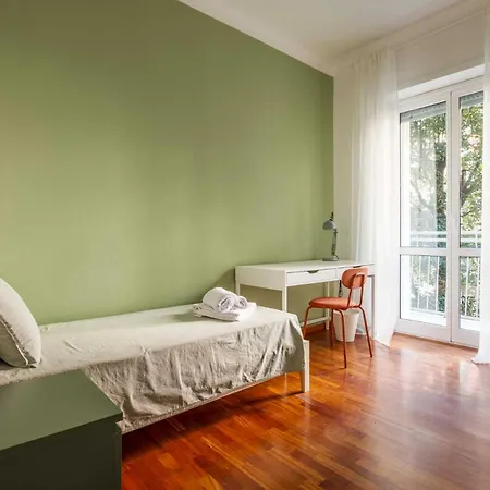 Luvi - Castiglioni Apartment Milan