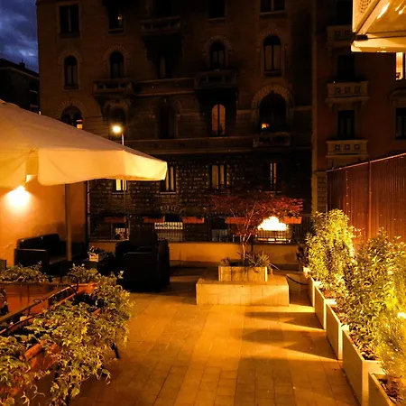 Terrace Charming In Apartment Milan