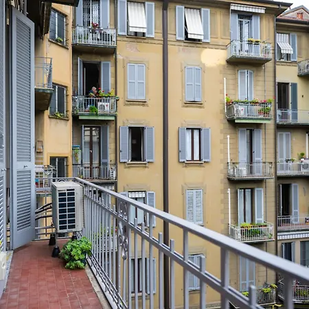 Apartman Vercelli Elegance Between Citylife And Duomo - Milan-cortina 2026 Olympics - Design Week 2026
