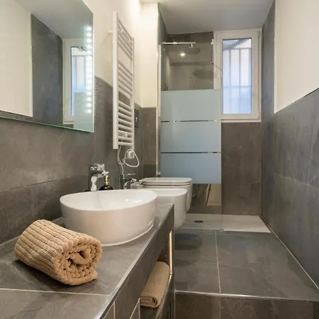Apartamento Via Hayez, 3 - Eleganza E Relax