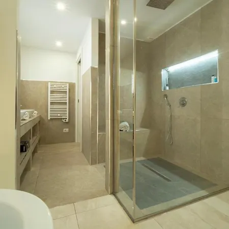 Apartamento Via Hayez, 3 - Eleganza E Relax