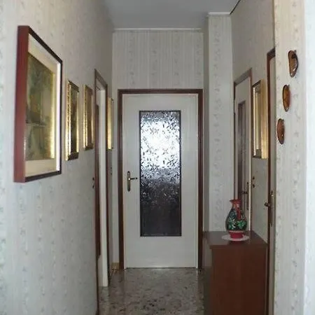 Guest house Suzzani House Milan