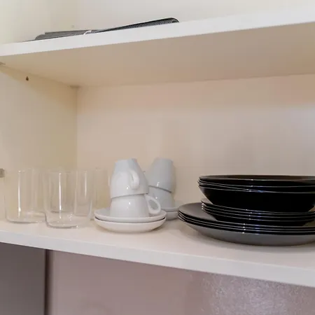 Apartment Near Metro-m5