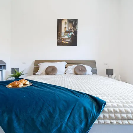 Luxury - Romano 15 - Trilo شقة