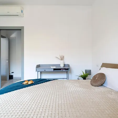 Luxury - Romano 15 - Trilo شقة