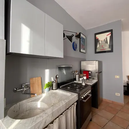 Cozy & Quiet 2 Min From Metro *