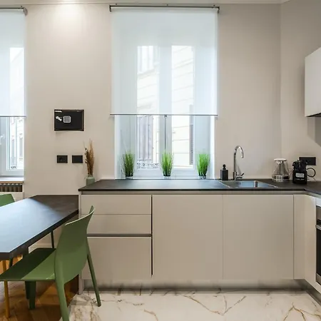 Apartament Design In The Heart Of Mediolan