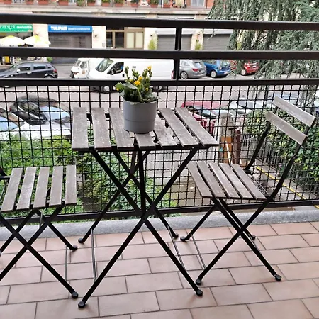 Appartamento Il Nido Di Ely Nel Quartiere Dei Fiori Milano