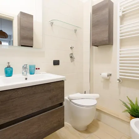 Guesthost - Mm Sant Agostino Subway Flat Apartmán *