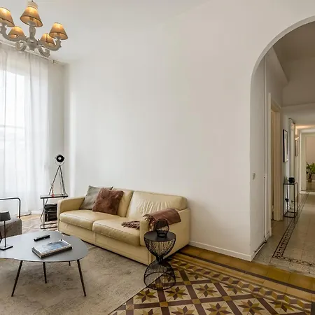 Center-design Attic Penthouse With Private Terrace Lejlighed