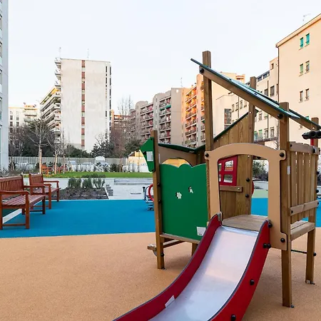 Torre Milano-gympool&view-central Station District * Μιλάνο