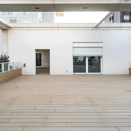 Torre Luxury Gym-pool&rooftop Apartment *