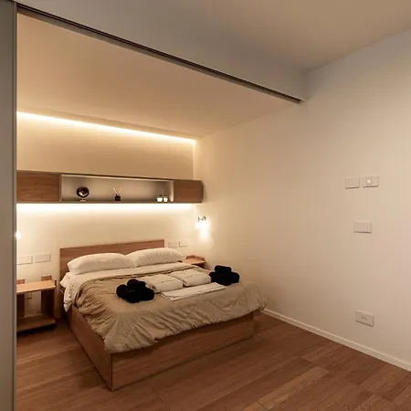 Torre Luxury Gym-pool&rooftop Apartment Milan