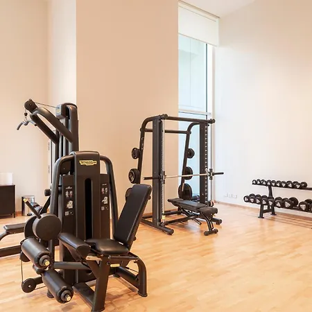 Torre Milano - Gym Pool & View - Central Station District