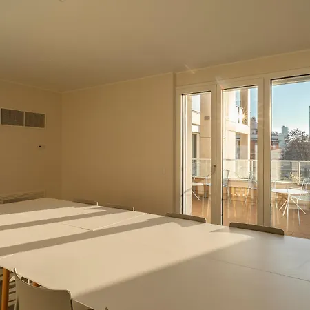 Torre Luxury Gym-pool&rooftop Apartment