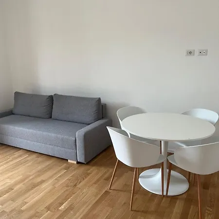 La Casa Di Zoe - Bocconi, Navigli Milan