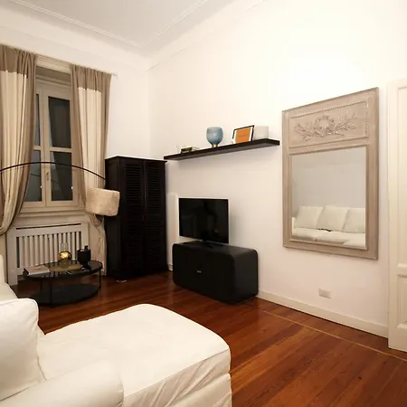 Boccaccio - 4 Posti - Metro Apartment *