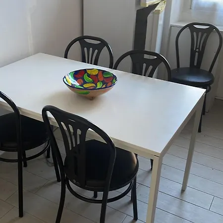 Lejlighed A 5 Minuti Dal Centro Di Di Anita E Marco *