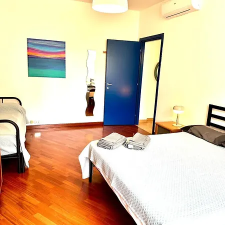 Gioia135 Apartment