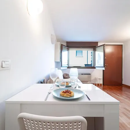 We - Ticino13 House - San Donato Milanese * Milan