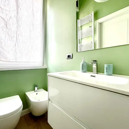Apartment Charming Loreto 4 *