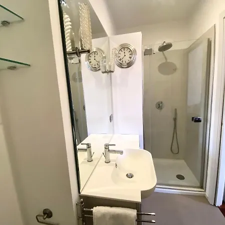 Charming Flat With Ac In Porta Venezia Apartmán *