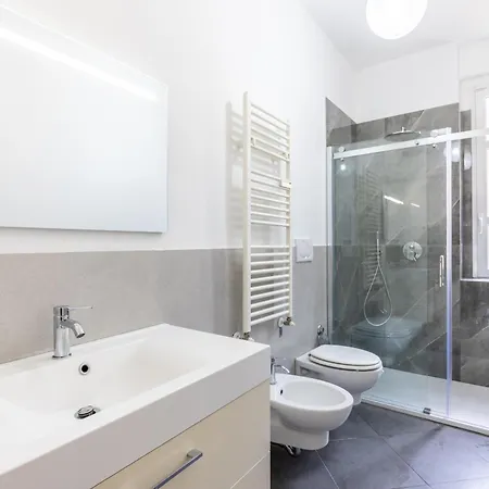 Corso Como-garibaldi - Luxury Flat With Parking And Wifi *