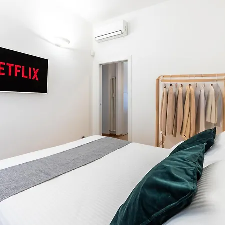 Corso Como-garibaldi - Luxury Flat With Parking And Wifi * Milan