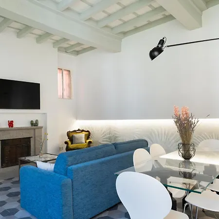 Homemi Duomo ميلان