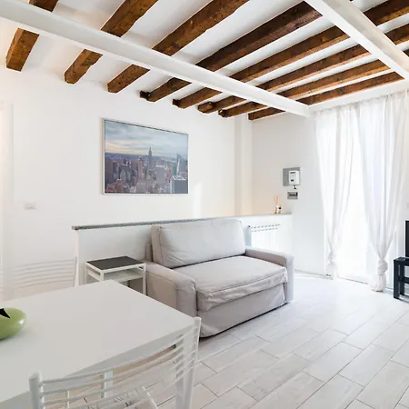 Al Giardino - Navigli & Tortona Apartamento Milán