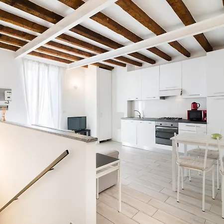 Al Giardino - Navigli & Tortona Apartamento Milán