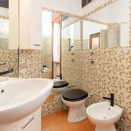 Apartment Tosi 11 - Exclusive Milan