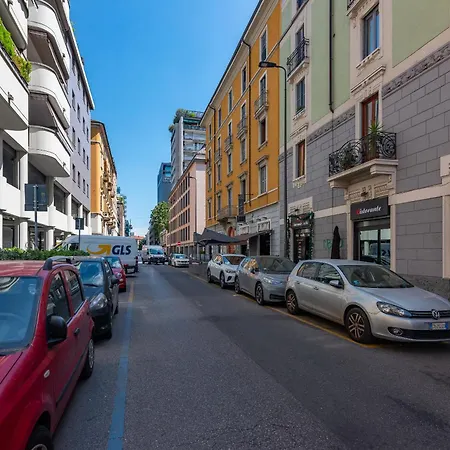 10 Minuti Da Stazione Centrale Appartement Milaan