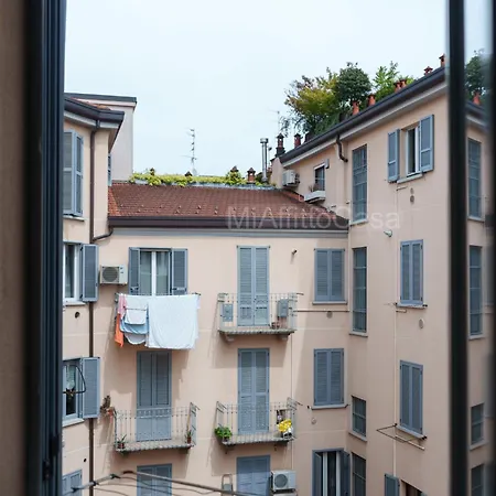 Apartment Looking 4 Station Center Mailand