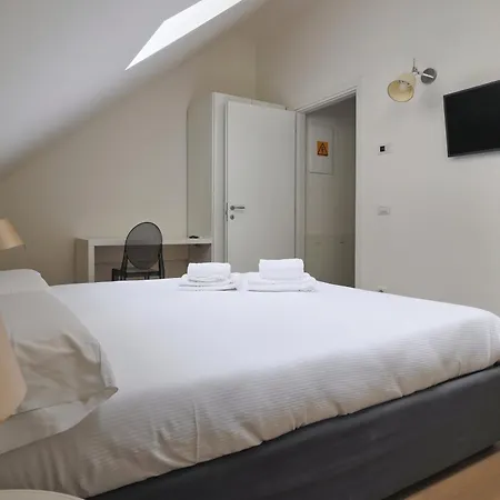 Joivy Corso Como 11 - Navigli Milão