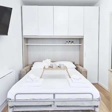 Easylife - A Few Minutes From Cadorna Fs Apartment Milan