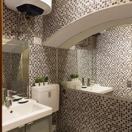 Casa Vittoria - Isola District Apartment Milan