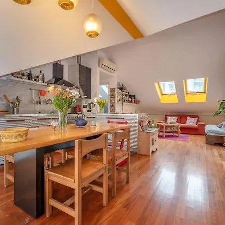 Apartment The Colorful Nest Milan