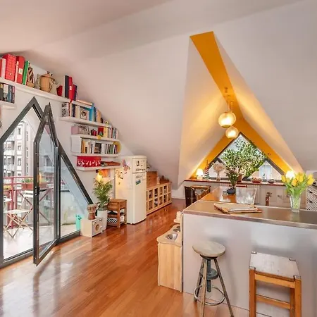 Apartment The Colorful Nest Milan