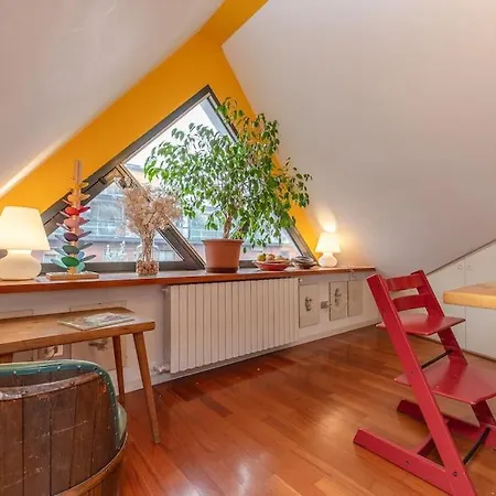 The Colorful Nest Apartment