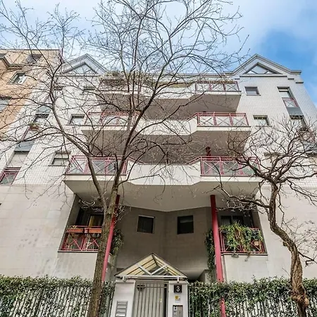 Apartment The Colorful Nest Milan