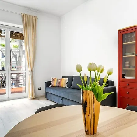 Citta Studi-politecnico - Wi-fi Gratuito, Balcone E Self Check-in *