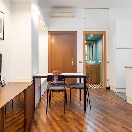 Cozy Near - 4 Guests * Milan