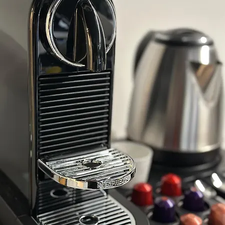 Hub Private Apartment