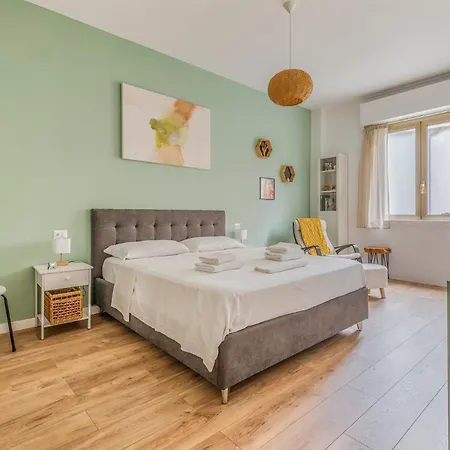 Apartment 4 Pax Wi-fi Lorenteggio *