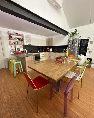 Pm 57 Via Giovanni Antonio Amadeo Apartment