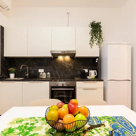 Apartment Rainbow - Citylife