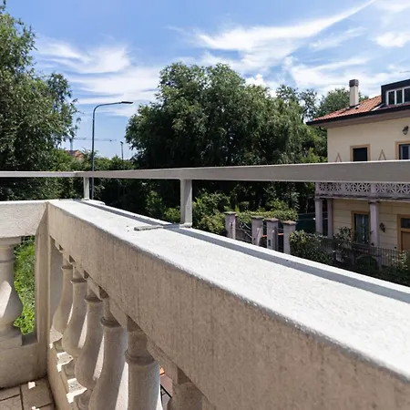 Italianway Easy - Ponti 7 Apartment *