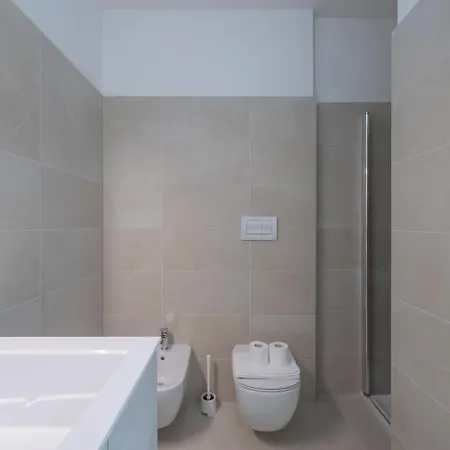 Апартаменты I Host - Binda 18 *