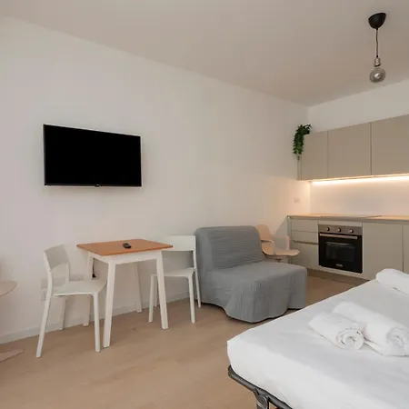 Апартаменты I Host - Binda 18